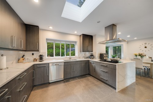 1135 Groveland Court, West Vancouver, BC 