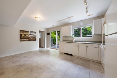 6 Linden Street, Port Moody, BC 