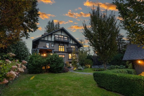 745 Grand Boulevard, North Vancouver, BC 