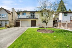 2821 Commonwealth Street  Port Coquitlam, BC V3B 5V6