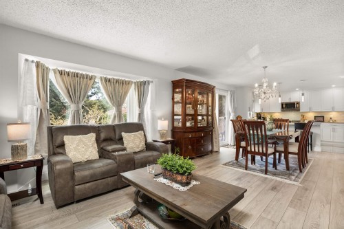 2821 Commonwealth Street, Port Coquitlam, BC 