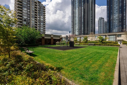 1608-4178 Dawson Street, Burnaby, BC 