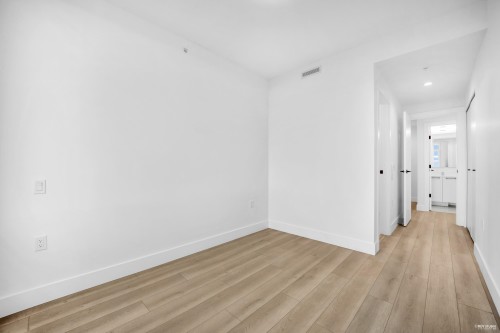 802-8750 University Crescent, Burnaby, BC 