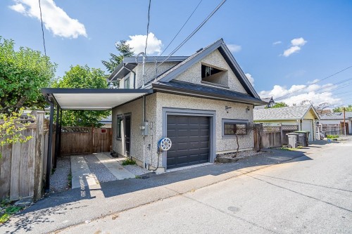 4438 Ontario Street, Vancouver, BC 