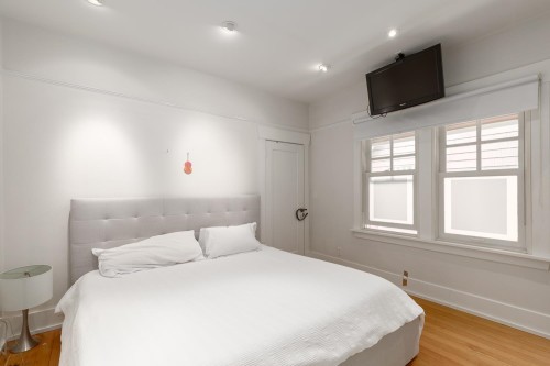 2988 Point Grey Road, Vancouver, BC 