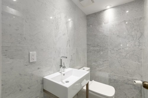 2988 Point Grey Road, Vancouver, BC 