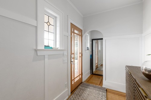 2988 Point Grey Road, Vancouver, BC 