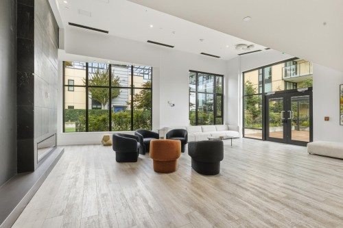 602-1401 Hunter Street, North Vancouver, BC 