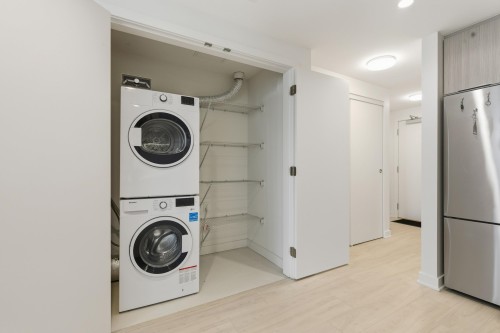 602-1401 Hunter Street, North Vancouver, BC 