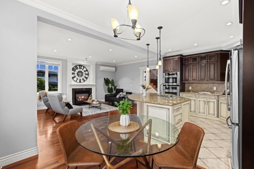 1197 Fulton Avenue, West Vancouver, BC 