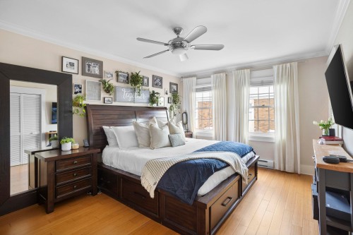 1365 7Th Avenue W, Vancouver, BC 