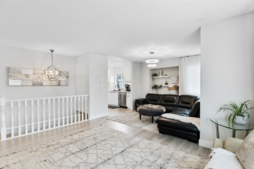 12276 Aurora Street, Maple Ridge, BC 