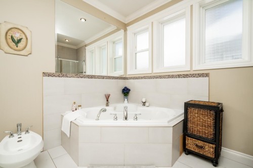 1935 Brunette Avenue, Coquitlam, BC 