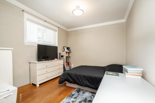 1935 Brunette Avenue, Coquitlam, BC 