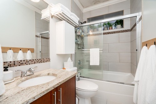 1935 Brunette Avenue, Coquitlam, BC 