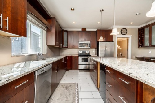 1935 Brunette Avenue, Coquitlam, BC 