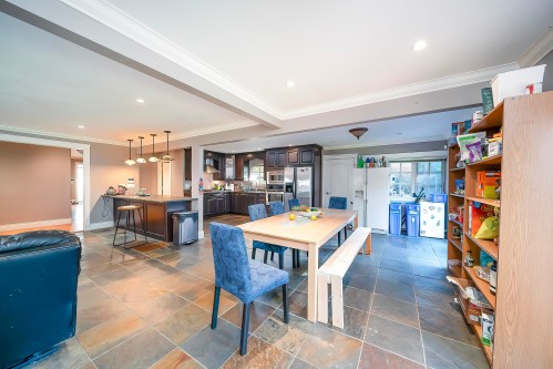 4094 38Th Avenue W, Vancouver, BC 