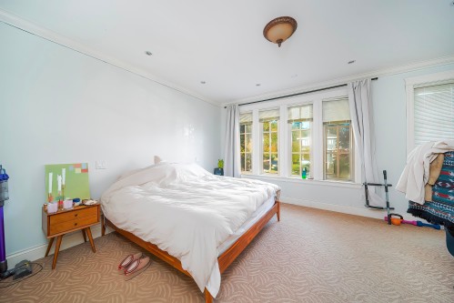 4094 38Th Avenue W, Vancouver, BC 