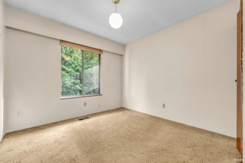 8880 Carmichael Street, Richmond, BC 