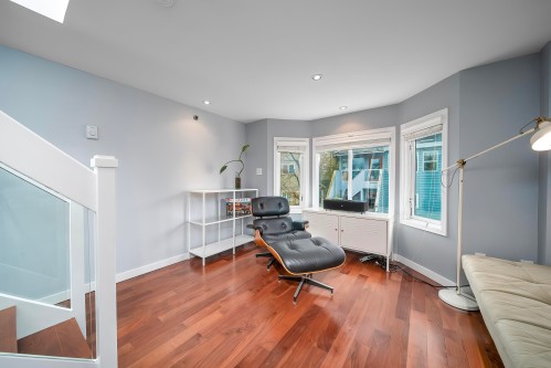 3458 Point Grey Road, Vancouver, BC 