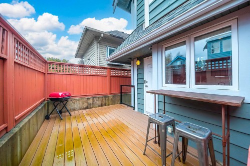 3458 Point Grey Road, Vancouver, BC 