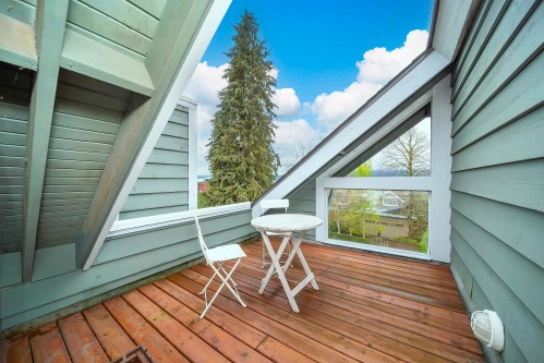 3458 Point Grey Road, Vancouver, BC 