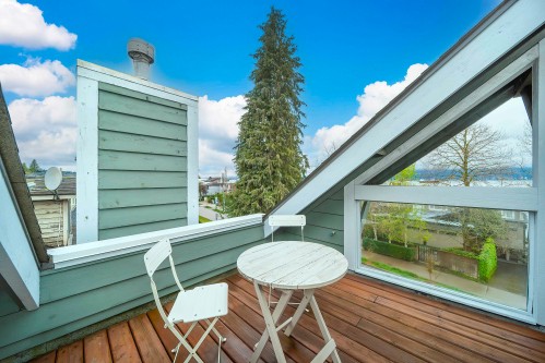 3458 Point Grey Road, Vancouver, BC 