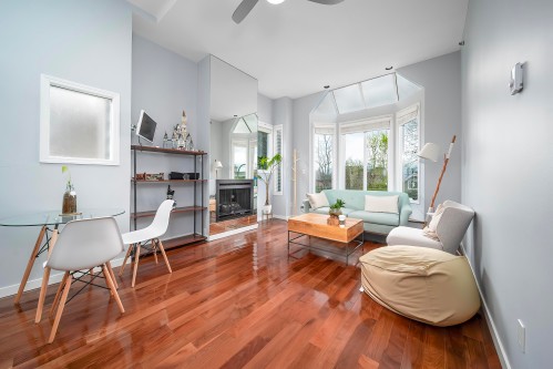 3458 Point Grey Road, Vancouver, BC 