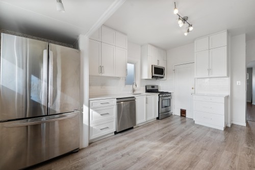 1732 3Rd Avenue E, Vancouver, BC 