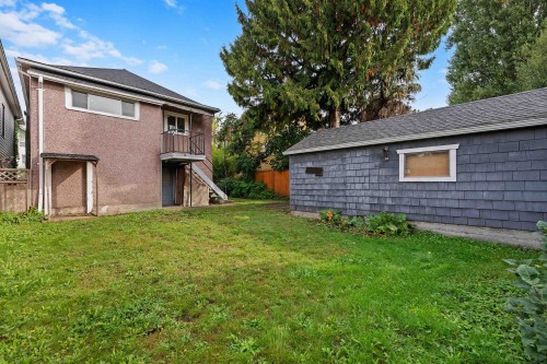 1732 3Rd Avenue E, Vancouver, BC 