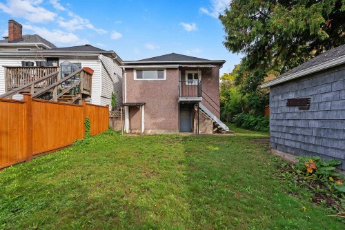 1732 3Rd Avenue E, Vancouver, BC 