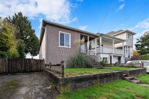 1732 3Rd Avenue E, Vancouver, BC 