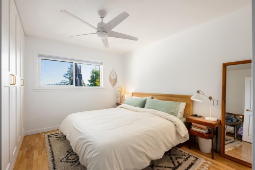 1231 Cloverley Street, North Vancouver, BC 