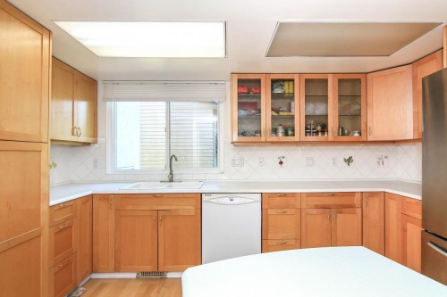 1525 Elinor Crescent, Port Coquitlam, BC 