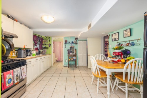 470 46Th Avenue W, Vancouver, BC 