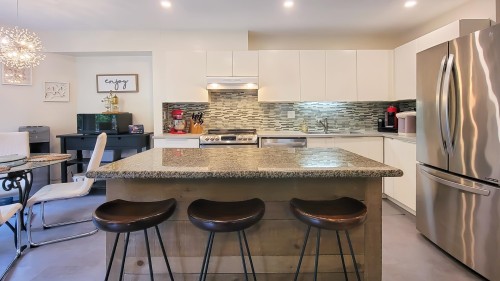 149-1495 Lansdowne Drive, Coquitlam, BC 