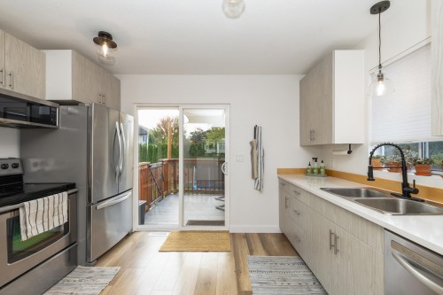 20350 Ospring Street, Maple Ridge, BC 