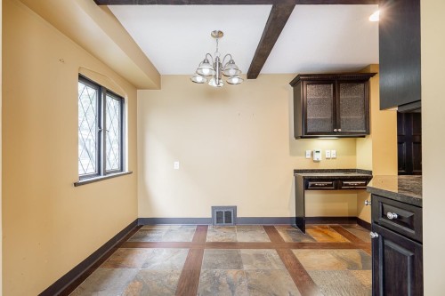 2806 King Edward Avenue W, Vancouver, BC 