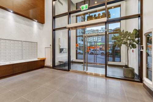 1104-8533 River District Crossing, Vancouver, BC 