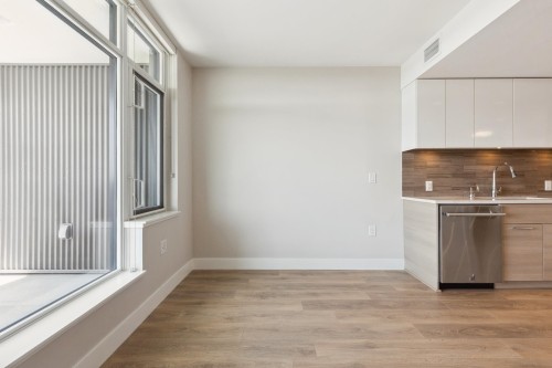 1104-8533 River District Crossing, Vancouver, BC 