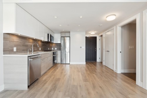 1104-8533 River District Crossing, Vancouver, BC 