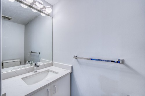 19-7380 Minoru Boulevard, Richmond, BC 