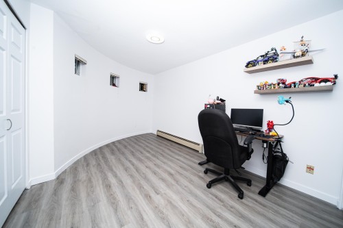 19-7380 Minoru Boulevard, Richmond, BC 