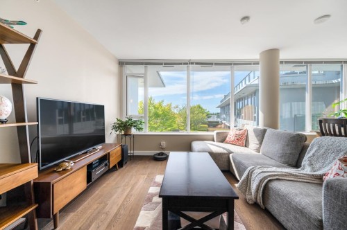 6005-5511 Hollybridge Way, Richmond, BC 