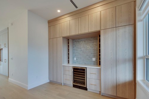 7815 18Th Avenue, Burnaby, BC 