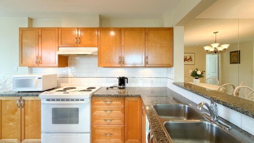 401-4388 Buchanan Street, Burnaby, BC 