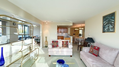 401-4388 Buchanan Street, Burnaby, BC 