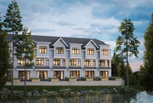 10-1928 Glenaire Drive, North Vancouver, BC 