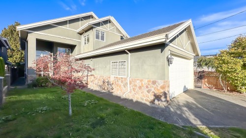 5499 Walton Road, Richmond, BC 