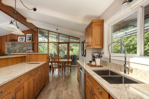 1613 Lincoln Avenue, Port Coquitlam, BC 